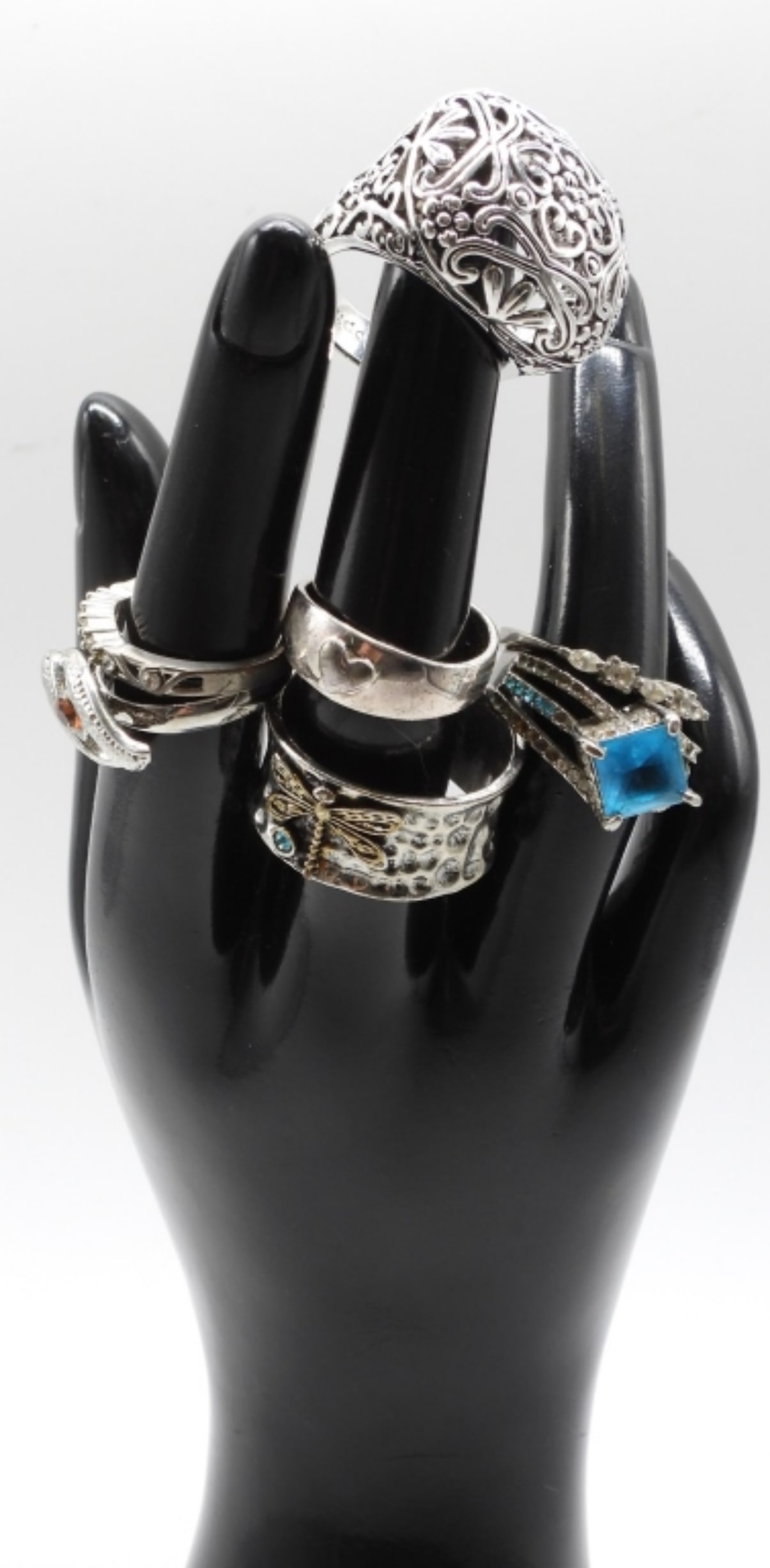 (7) Fashion Rings: Beautiful pieces