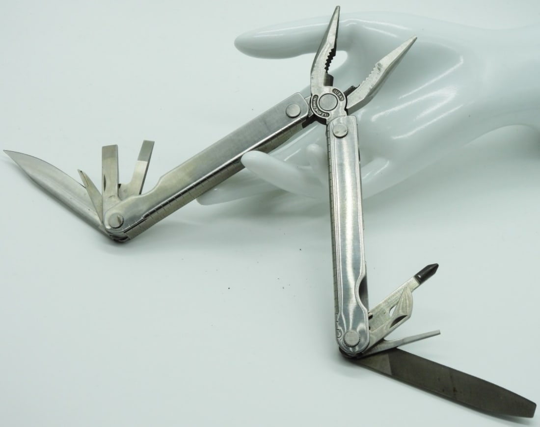 Leatherman Tool TM 1325473: Like new