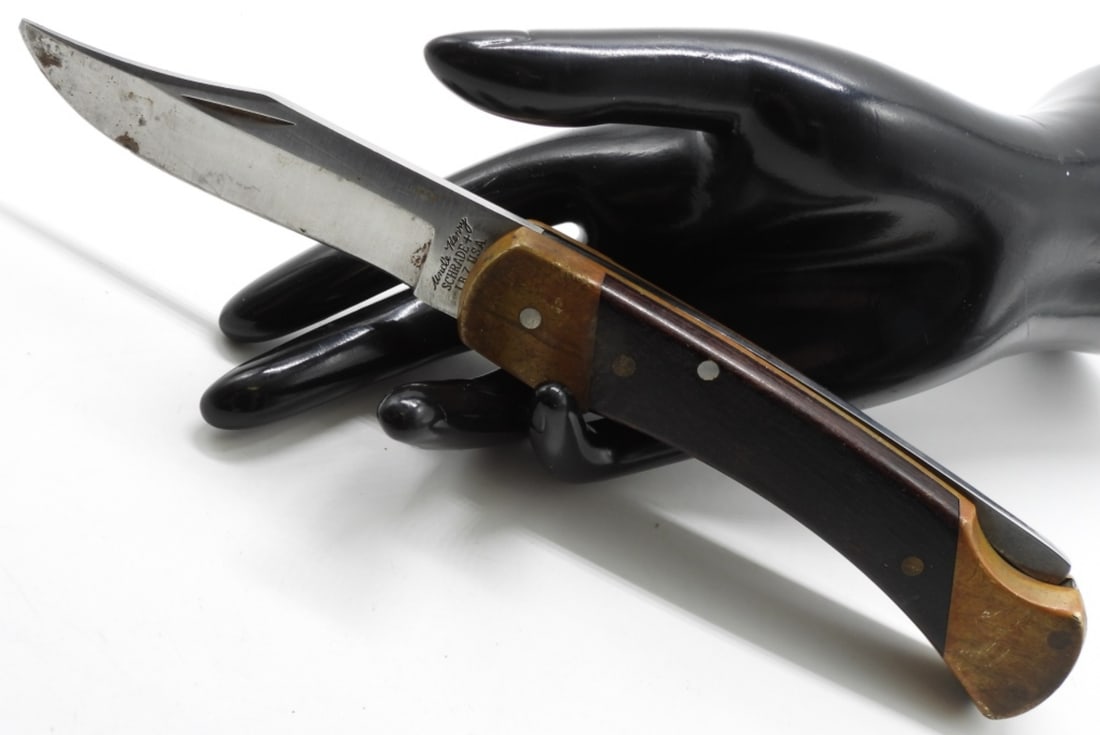 Uncle Harry Schrade+ Lockback Knife: 1 blade, blade is a little rusted and chipped at the end of the blade