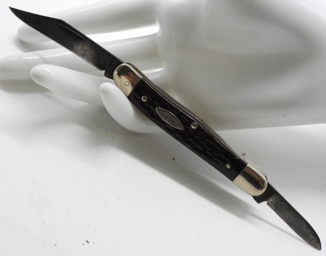 Case 6208 Pocket Knife (1 of 2)