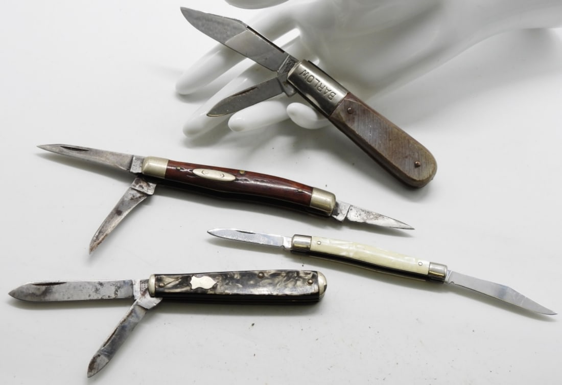 (4) Pen Knives: All in fair condition. All open and close.