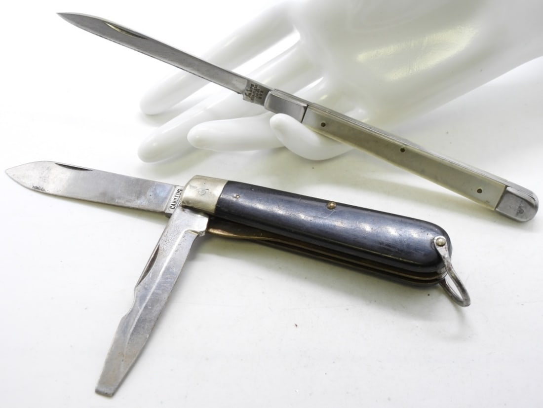 Sabre & Camillus Knives: Both in fair condition, some rust on the Camillus knife.