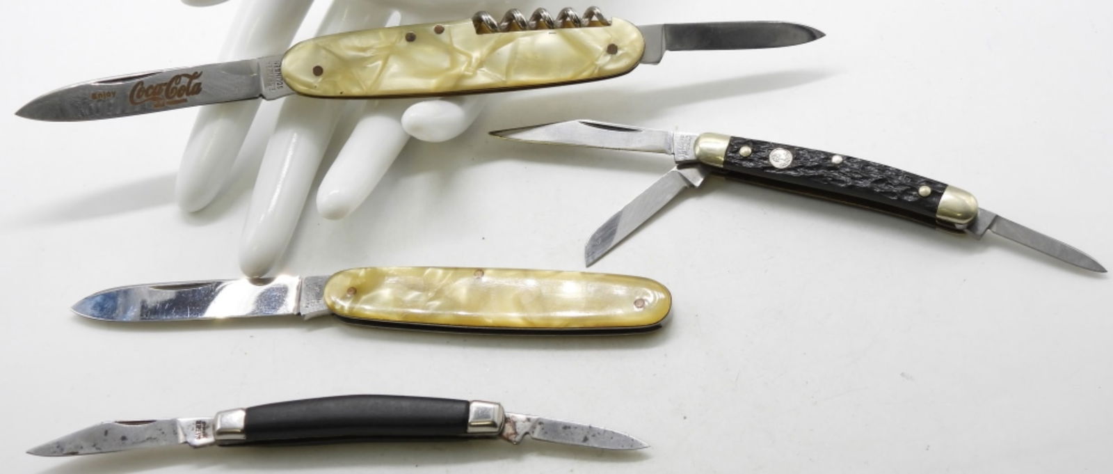 Sabre, Boker, Harrington & E. Spitzer Knives: Various conditions, various blades on each. All smaller pocket knifes