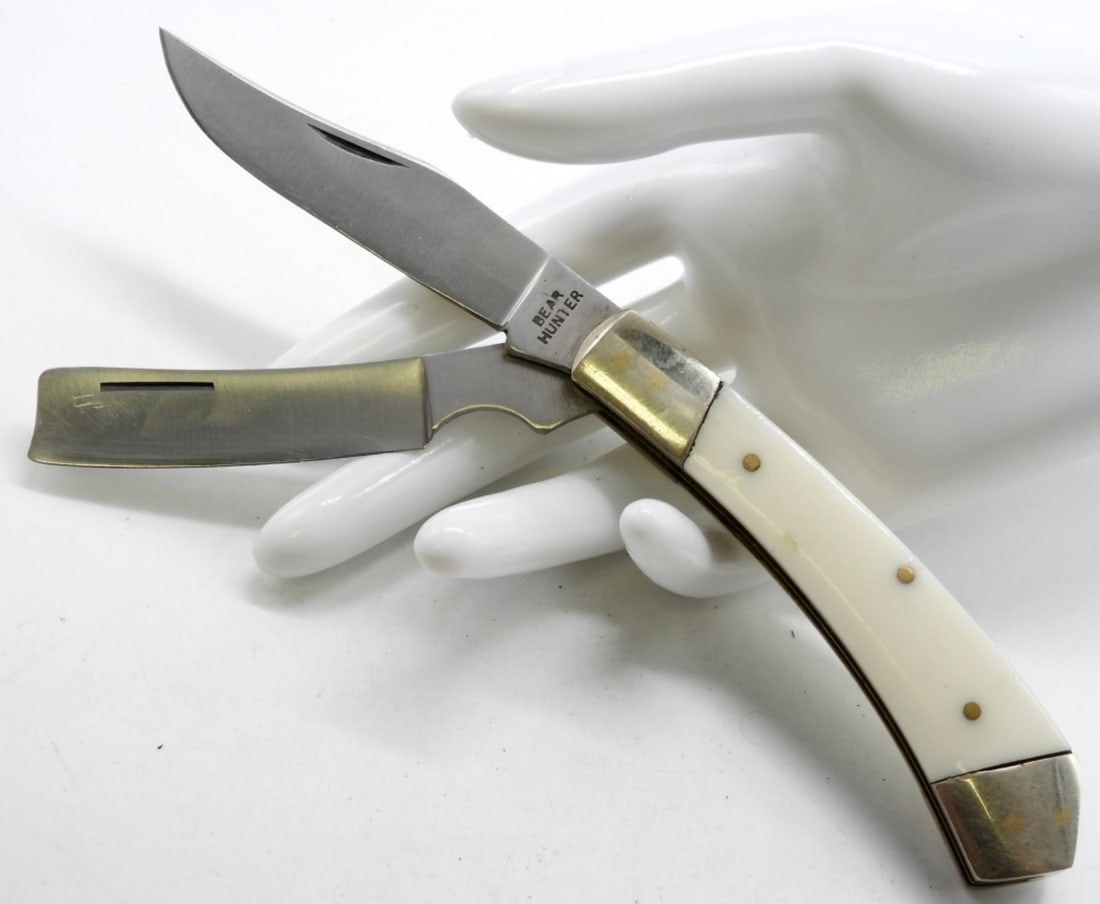 Bear Hunter (2) Blade Knife: Handle is a little worn, blades are in good condition