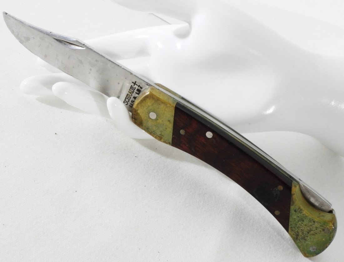 Schrade+ LB7 Folding Pocket Knife (1 of 3)