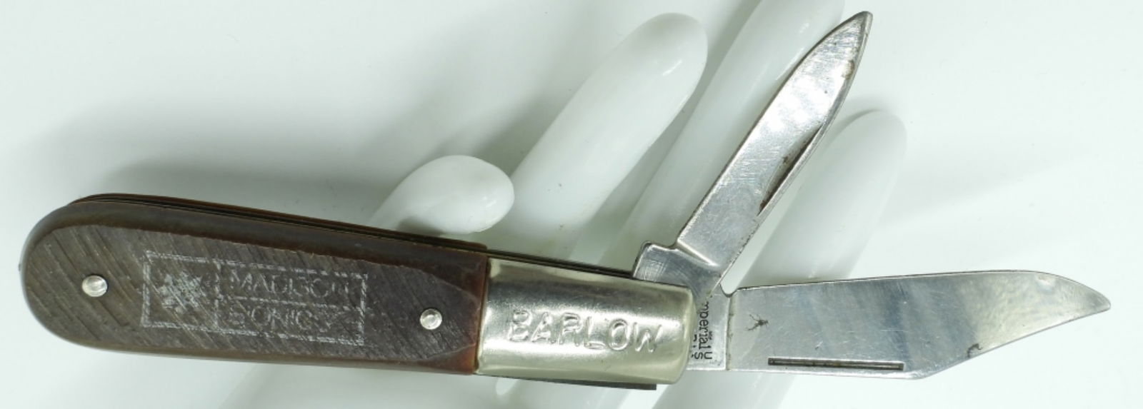 Barlow Two-Blade Pocket Knife: Used. It has Madison Sonics on the handle