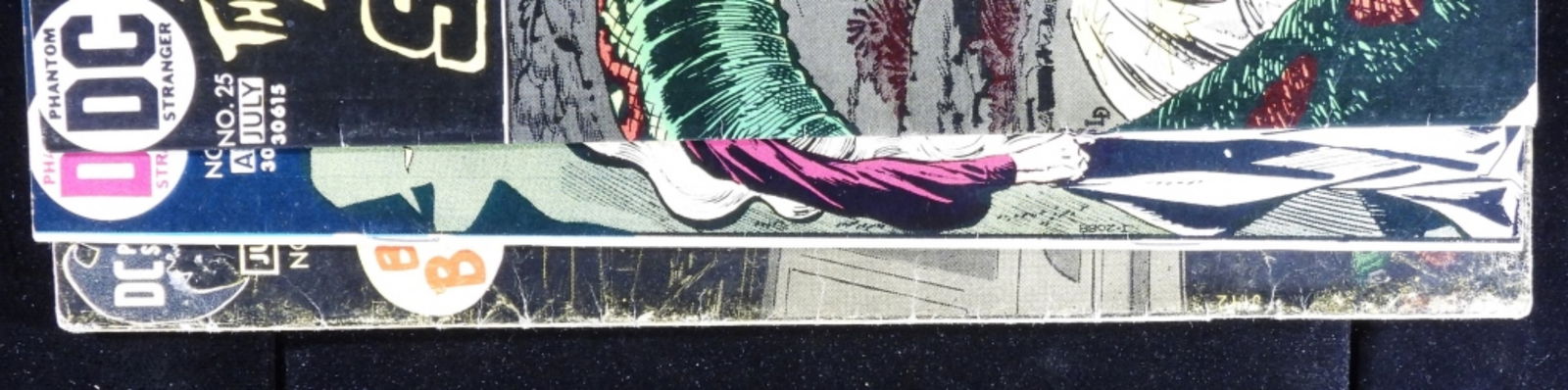 (3) DC The Phantom Stranger Bronze Age - 3