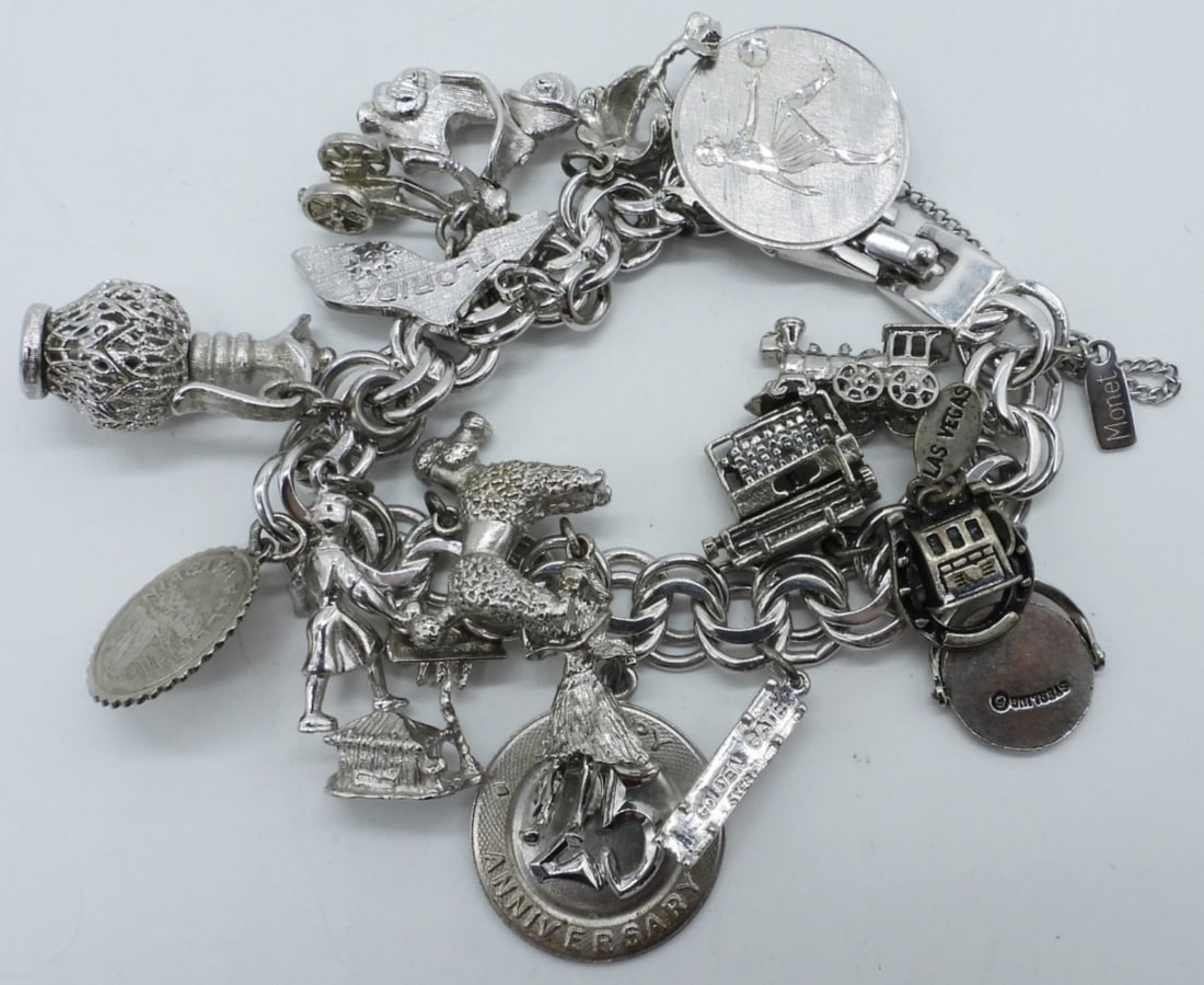 Vintage Sterling Charm Bracelet - 17 Charms (1 of 3)