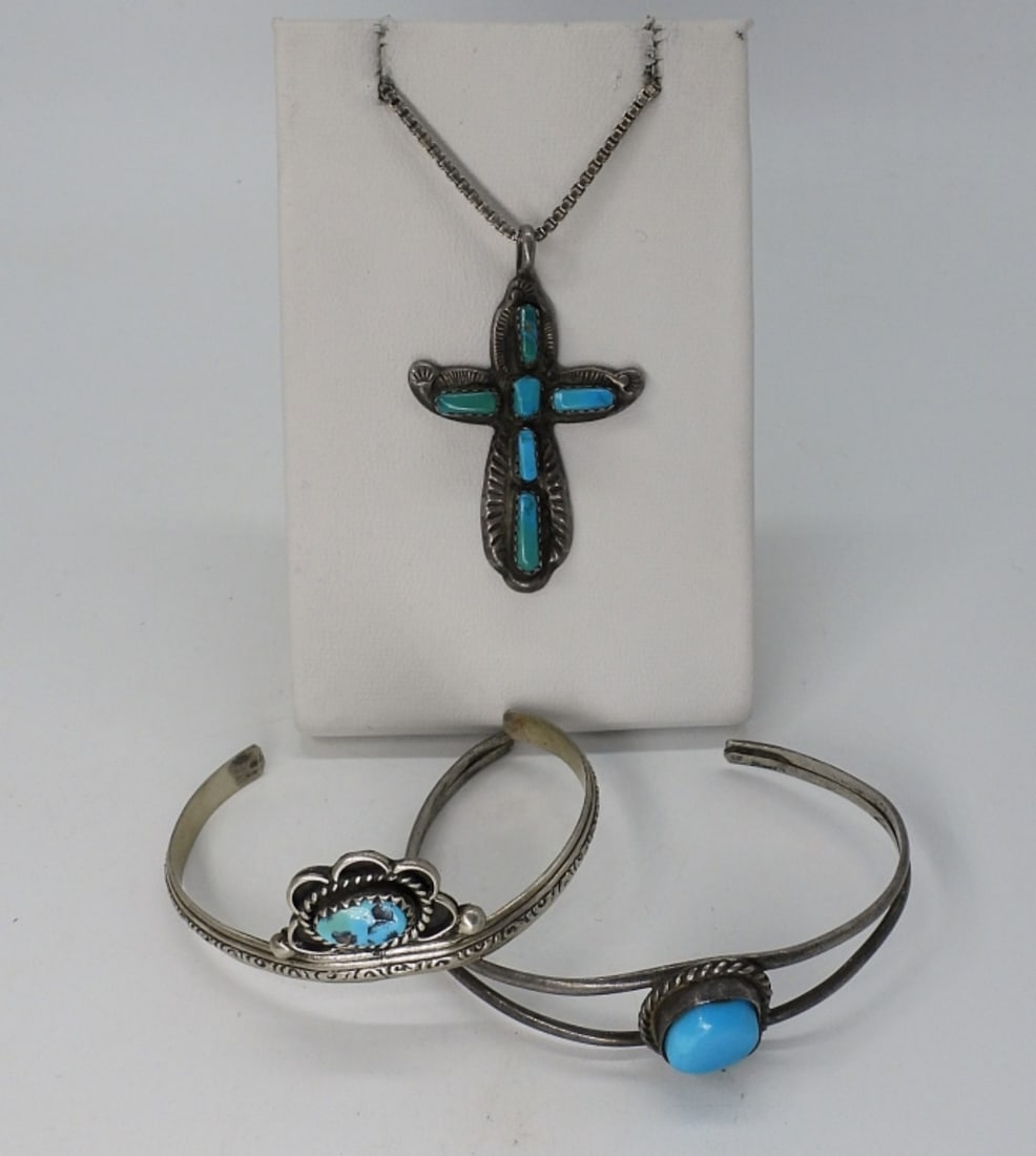 Vintage Navajo 925 Cuffs & Necklace (1 of 4)