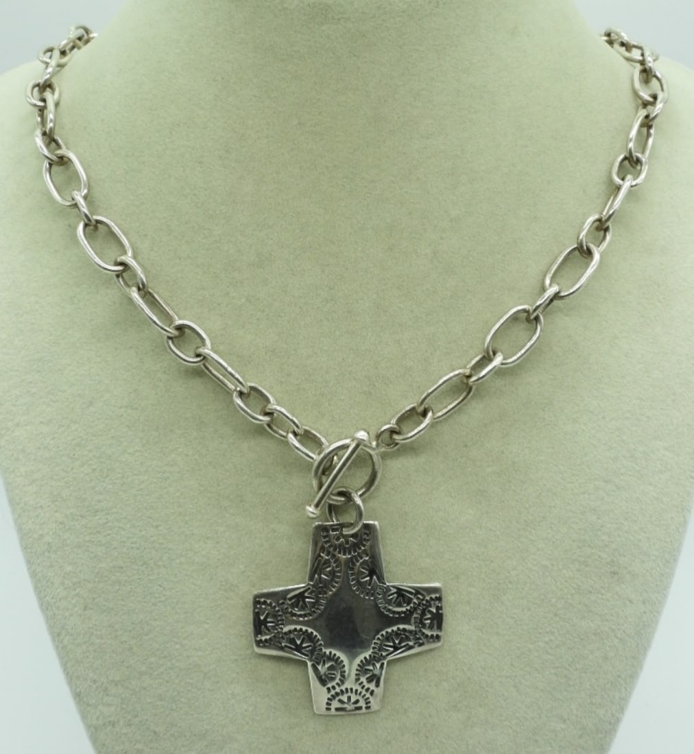 Sterling Cross Toggle Clasp Necklace: Sterling cross, toggle clasp necklace 17" long. (24.7 dwt) (6x4x2)