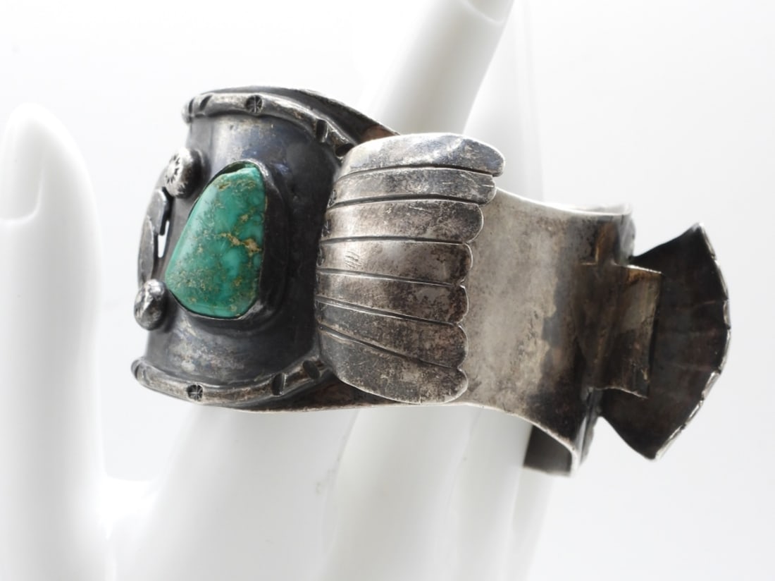 Turquoise Navajo Watch Cuff 55DWT: 55dwt. Very pretty is the hallmark on the back. 7in with the gap.