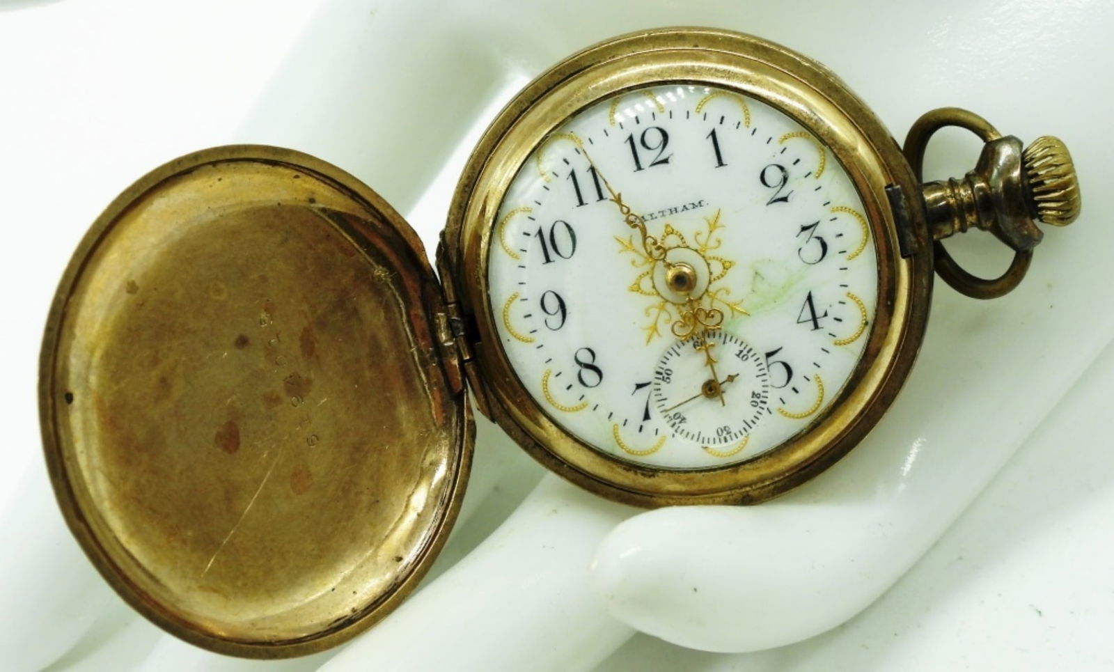Waltham Hunting-Style Pocket Watch (1 of 3)