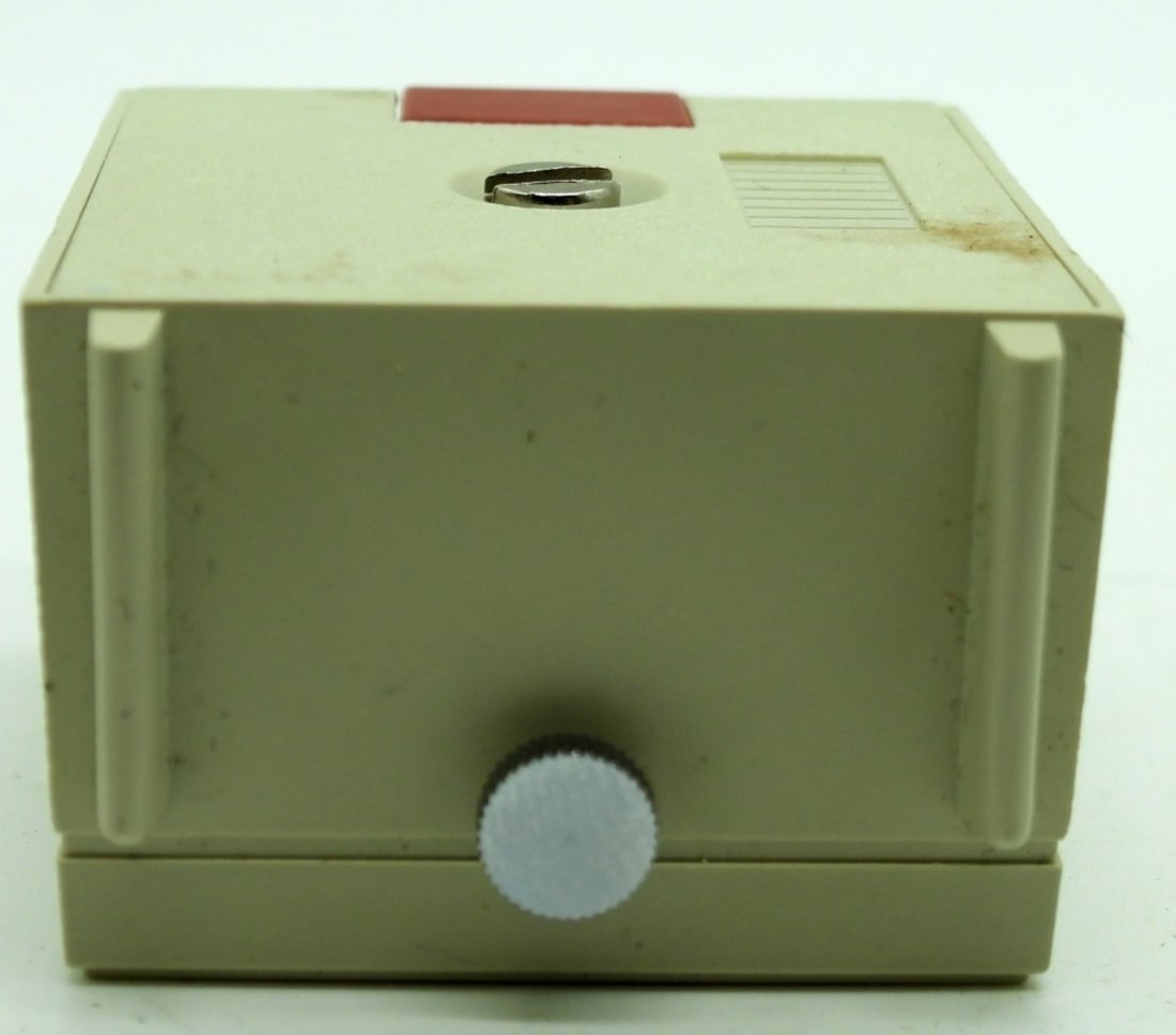 Timex Mini Alarm Clock With Case-Untested - 3