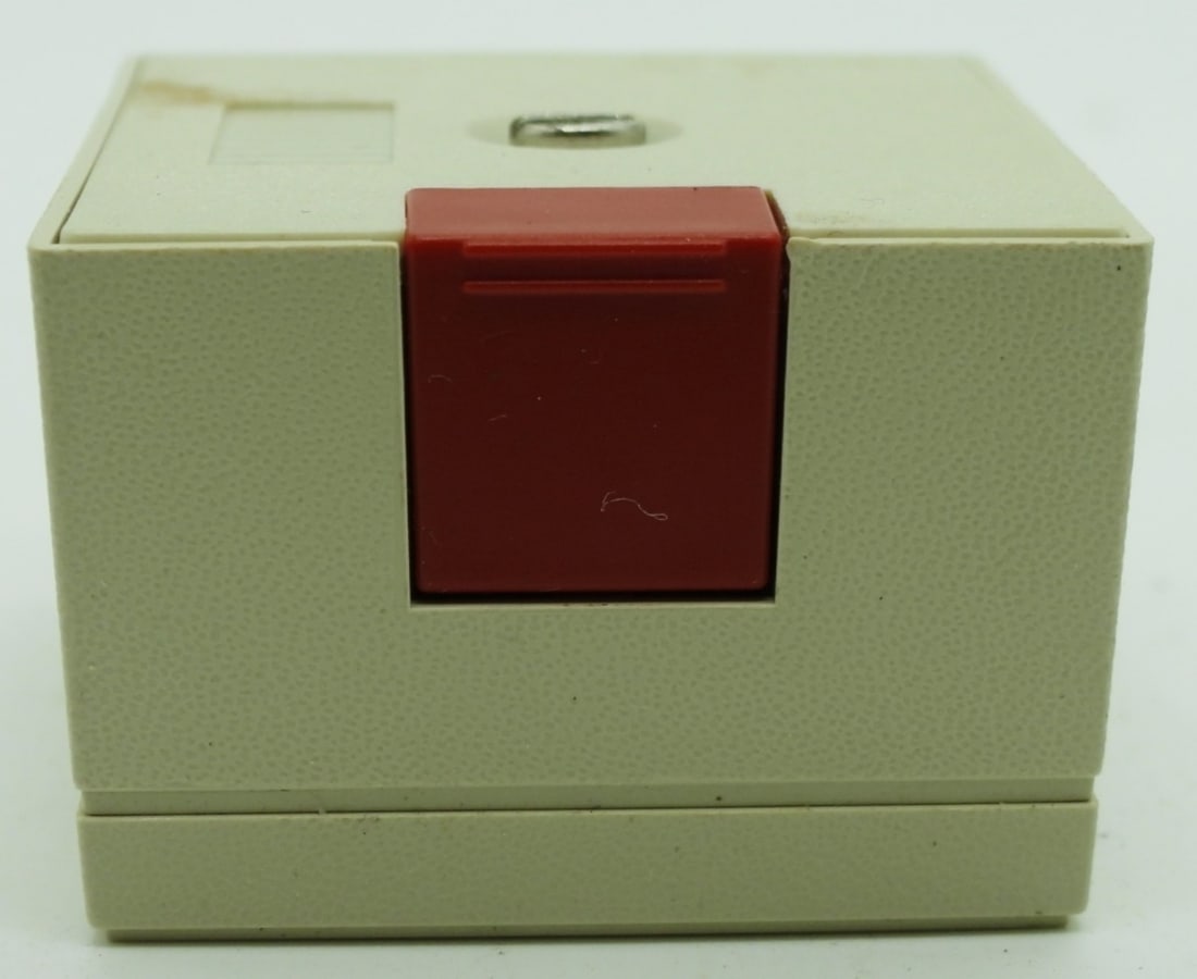 Timex Mini Alarm Clock With Case-Untested - 4