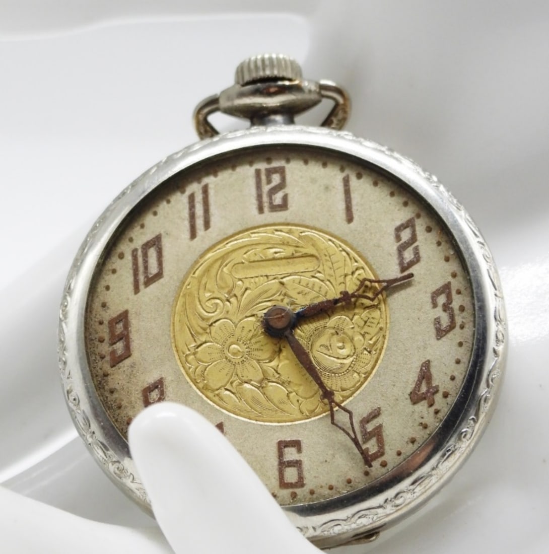 Art Deco Elgin Pocket Watch 15 Jewels: Watch runs. (There is some rust on the hands, and it is missing the glass. Watches are not verified, authenticated, or tested in running condition unless specified.