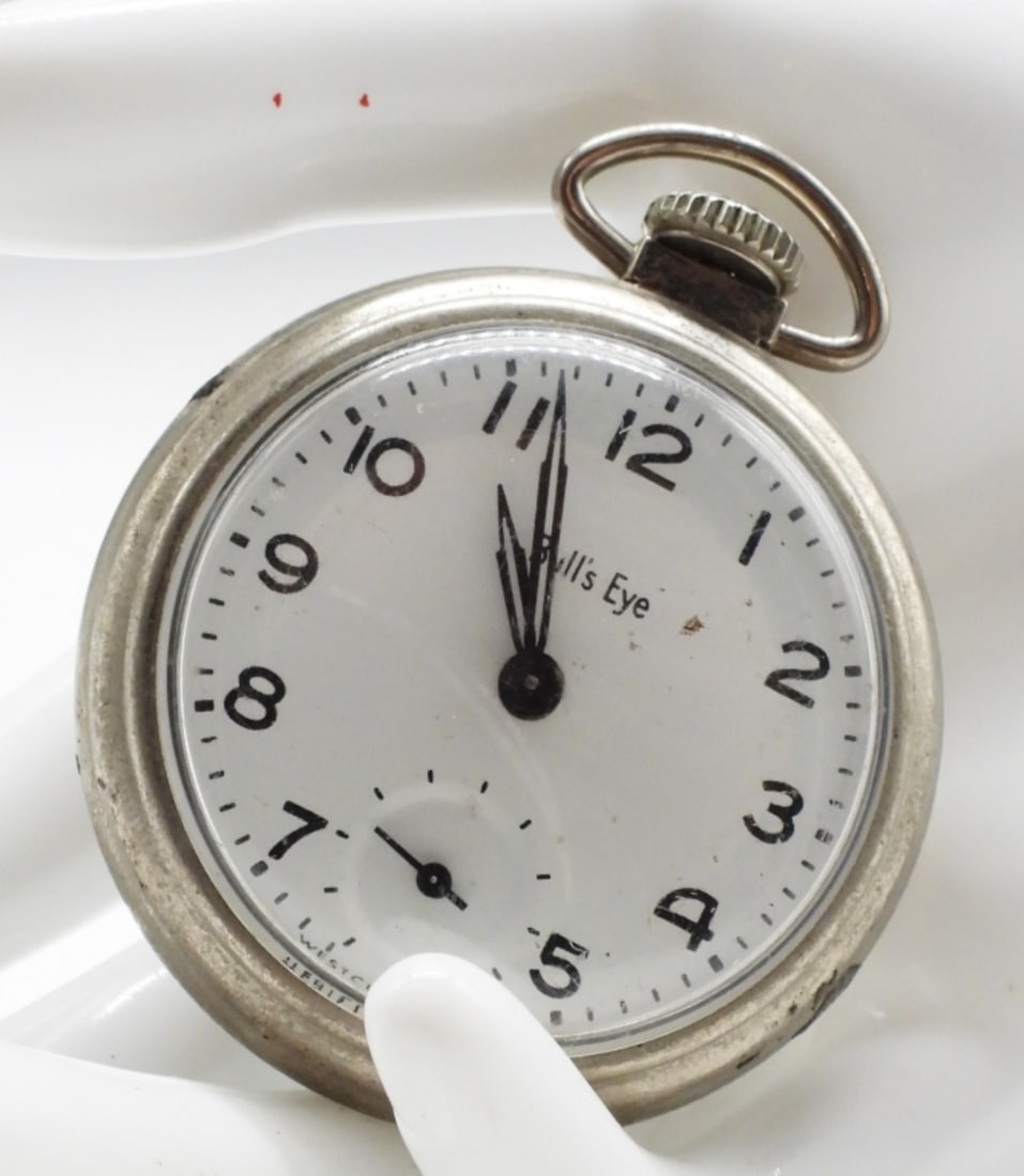Westclox Bulls Eye Pocket Watch: Working. Silver-Toned case. Watches are not verified, authenticated, or tested in running condition unless specified.