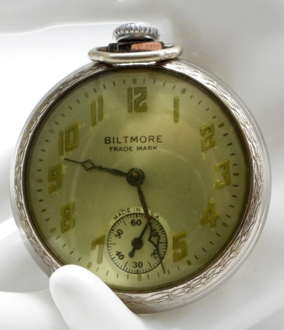 Ingraham Biltmore Pocket Watch Green Face: Working! This watch was produced in the United States. Referred to as the "dollar watch". Watches are not verified, authenticated, or tested in running condition unless specified.