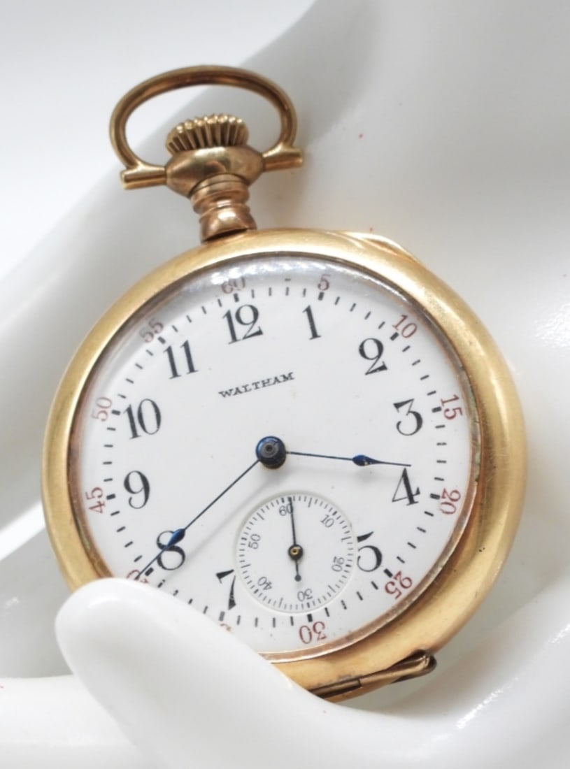 Waltham Open Face Pocket Watch: Working! Inscribed A to M Dec. 25, 15. This watch has a subsidiary second dial and a top-mounted winding crown with a bow. Watches are not verified, authenticated, or tested in running condition unles