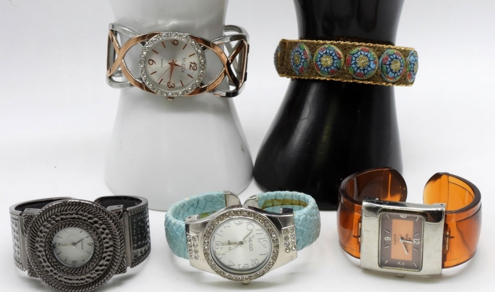 (5) Women's Cuff Watches: Unique Watches are not verified, authenticated, or tested in running condition unless specified