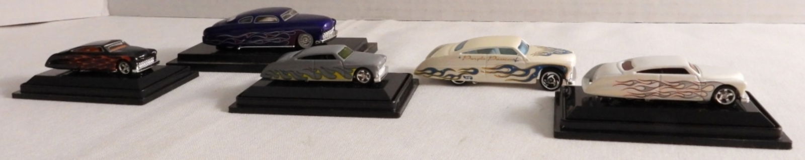 (5) Purple Passion Mixed Lot 4 In Hard Cases: Get it now!