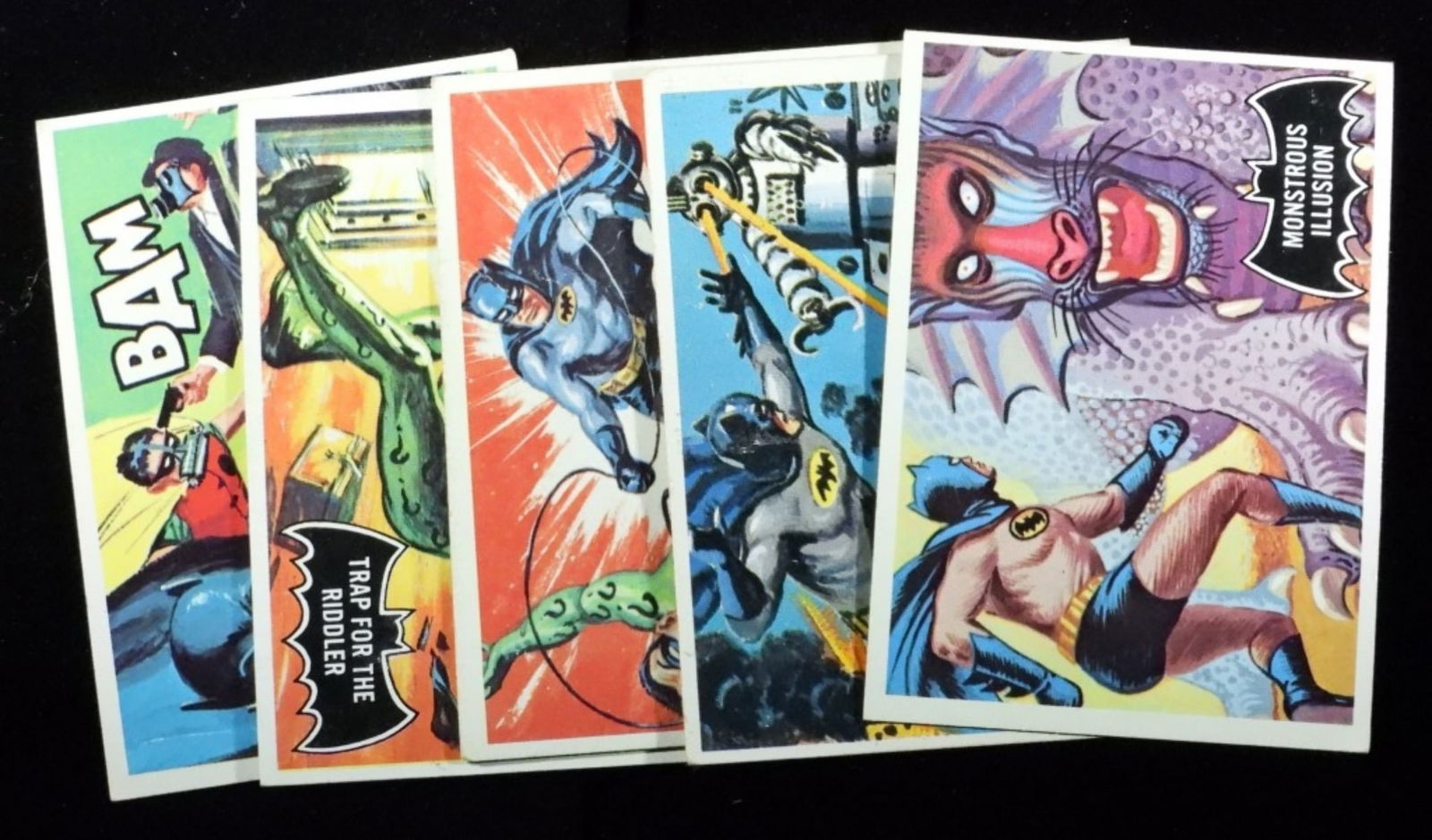 (5) TOPPS Batman Black Bat Logo #44-48: All in various conditions (G/VG) 1966 TOPPS