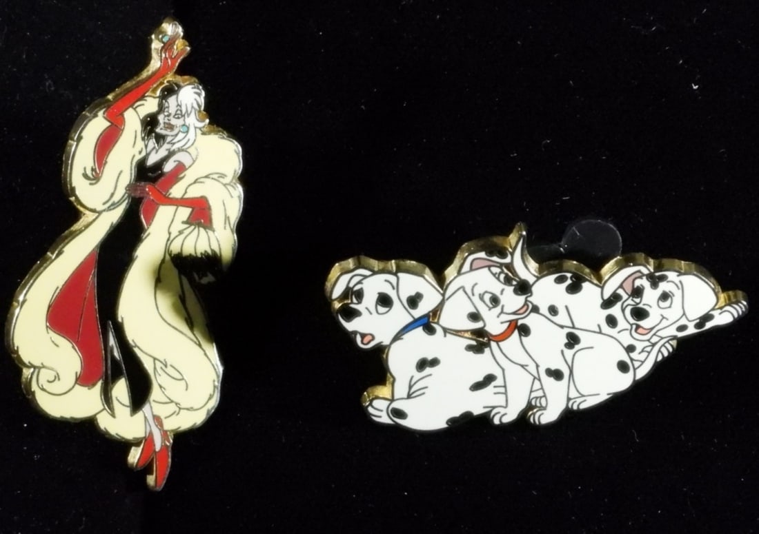 101 Dalmatians Pins Official Pin Trading: Both from 2006. 1-pups and 1- Cruella De Vil
