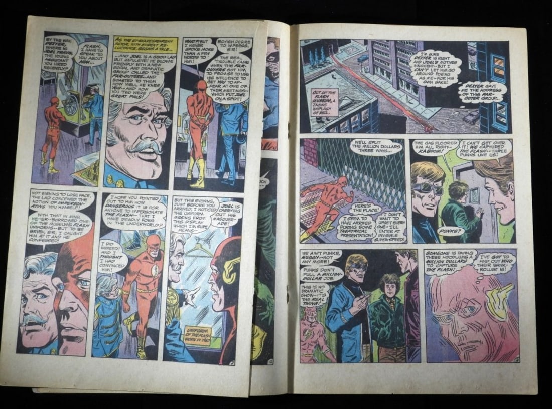 (2) The Flash DC Comics VG - 4