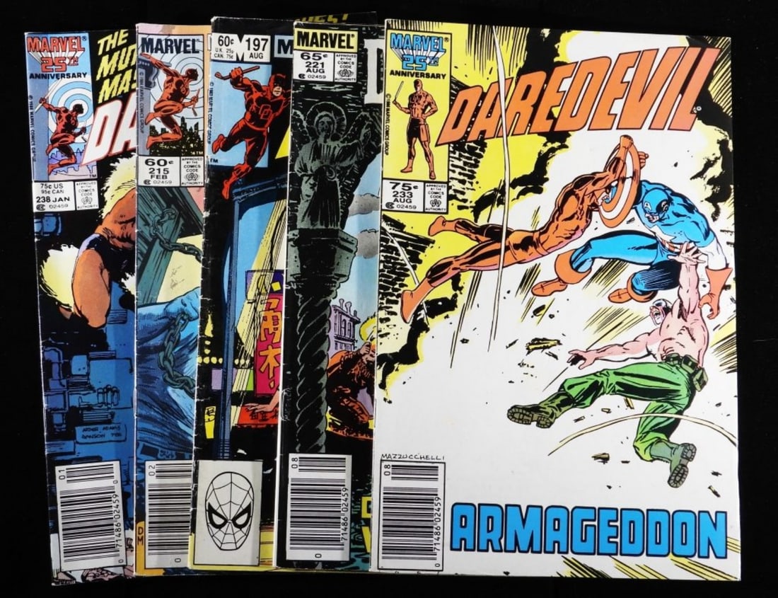 (5) Daredevil Mixed Lot Marvel G/VG: Conditions vary with all comics, such as creases, rounded or bent corners. Issue #197(1983), #215(1985), #197(1983), #221(1985), #233(1986), #238(1987)