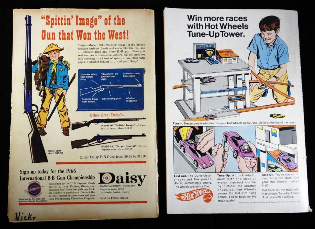 (2) Giant Batman - 2