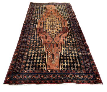 Persian serapi design style rug wool pile vintage: Magnificent Wool Persian Hand knotted in Iran vintage serapi m4-23 style hand Knotted rug. Size 4'6"x9'7" very good condition (see photos) .