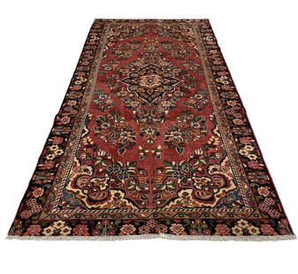 Persian saruq m4-35 style rug wool pile hand knotted: Magnificent Wool Persian vintage saruq m4-35 Hand knotted saruq size 9'7"x4'10" rug in Iran . very good mint condition (see photos) .