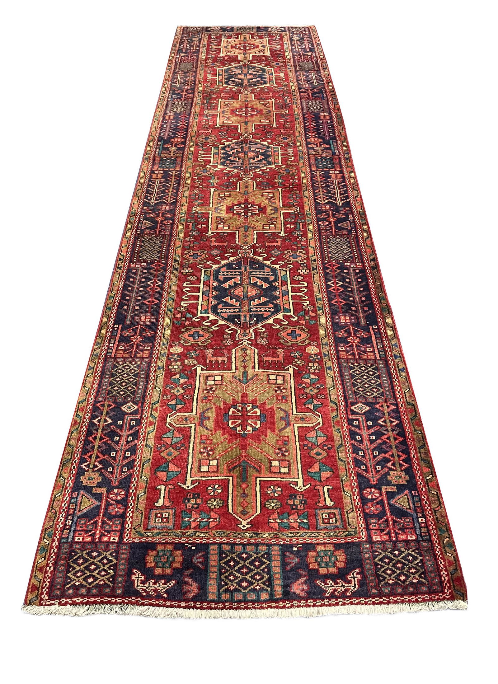 Persian persian palace quality antque Heriz antique: magnificent Wool Persian Hand knotted fine palace quality Heiz antique 2579 hand Knotted in rug. Size 3'6"x14'7" Period aproximately 1920's, perfect condition (see photo