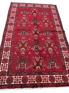 kashkuli 150 style rug wool pile vintage hand knotted in: Magnificent Wool Persian Hand knotted kashkuli 150 hand Knotted in rug. Size 4'1"x6'8" Period aproximately 1960's, very good condition (see photos)