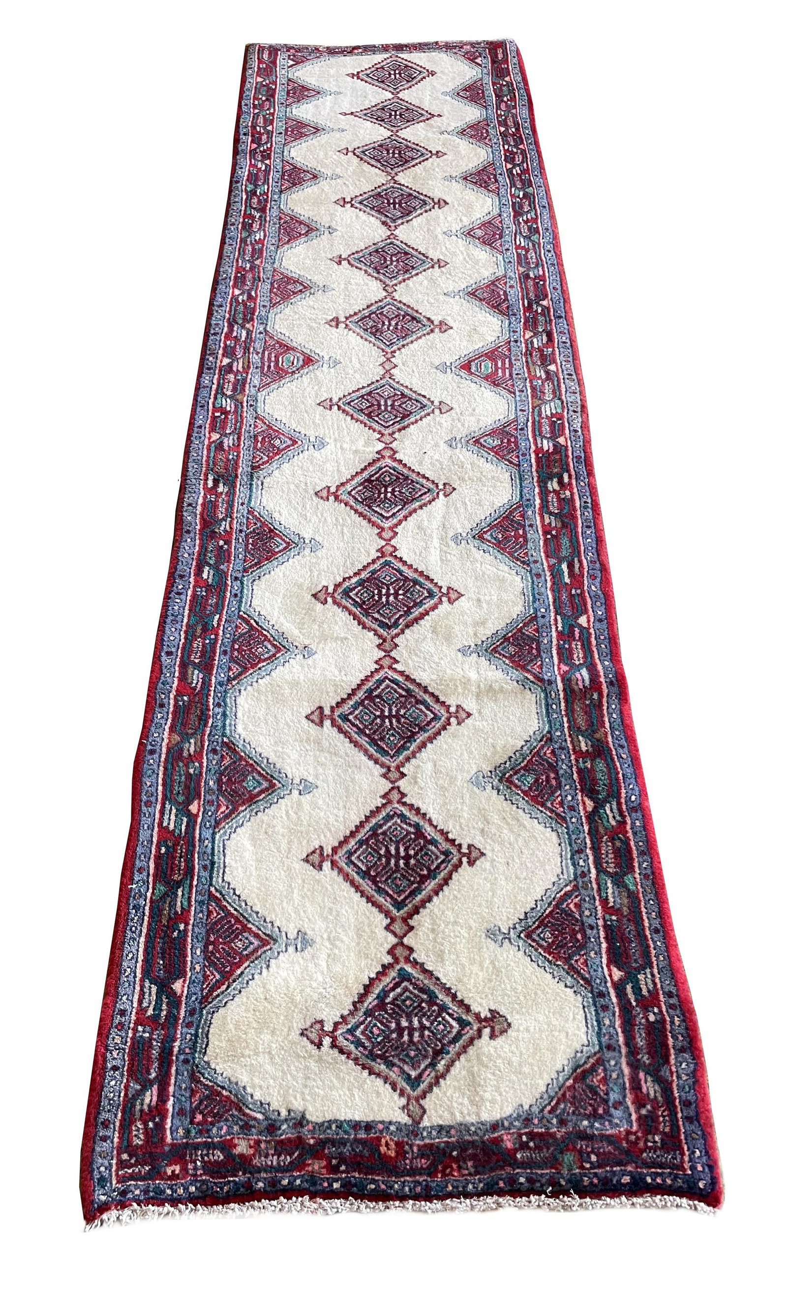 Persian Bijar 408 rug wool pile vintage hand knotted in Iran: Magnificent Wool Persian Hand knothed Bijar 408 hand Knotted in Iran rug. Size 2'6"x9'5" Period aproximately 1960's, very good condition (see photo