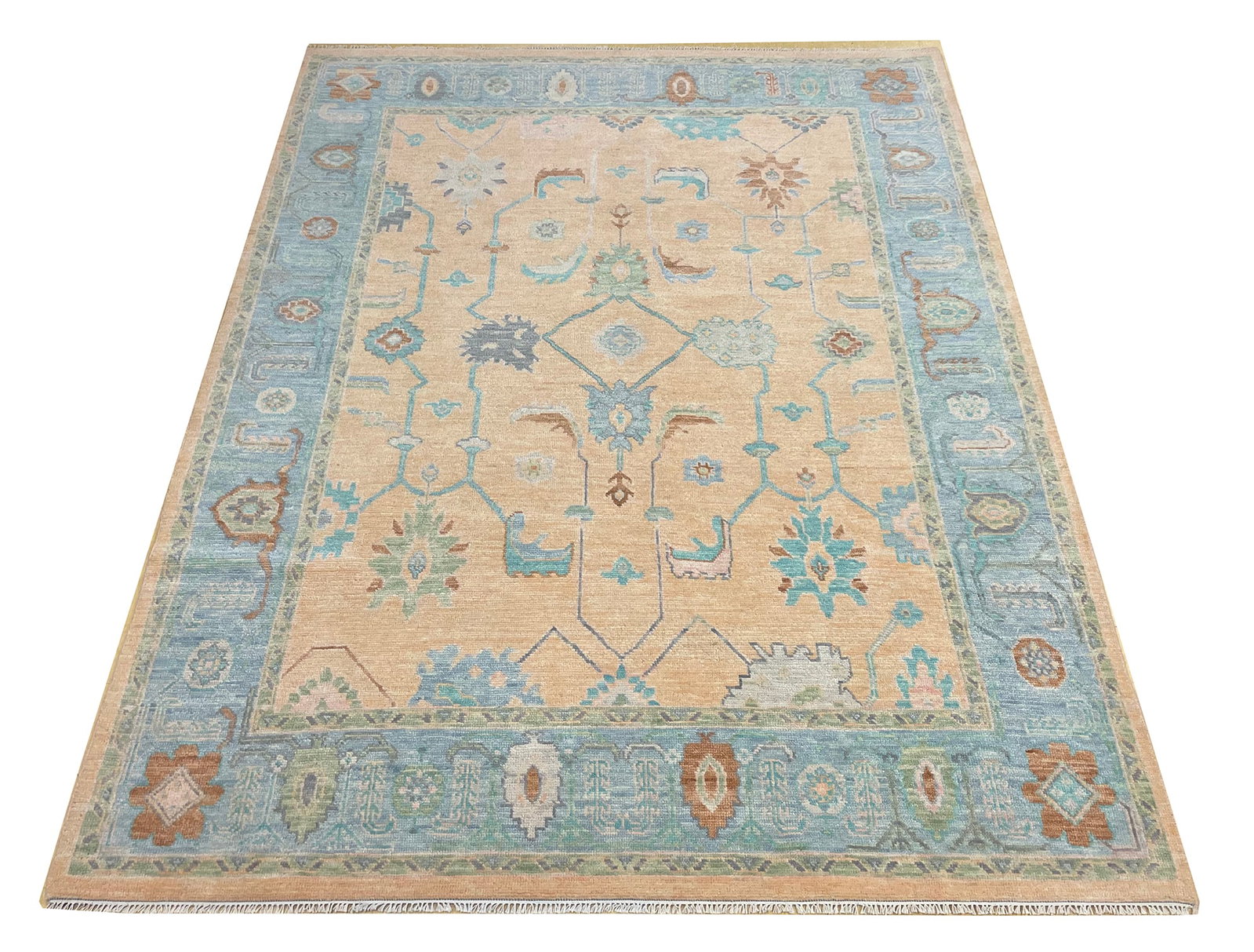 Persian palace quality very fine weave Oushak s452 hand knotted: No Reserve Oushak S452 Palace quality this rug is very in weave the natural dyes used create an amazing colors to add to your room make this rug versatile to work with any style and colors and Palace 