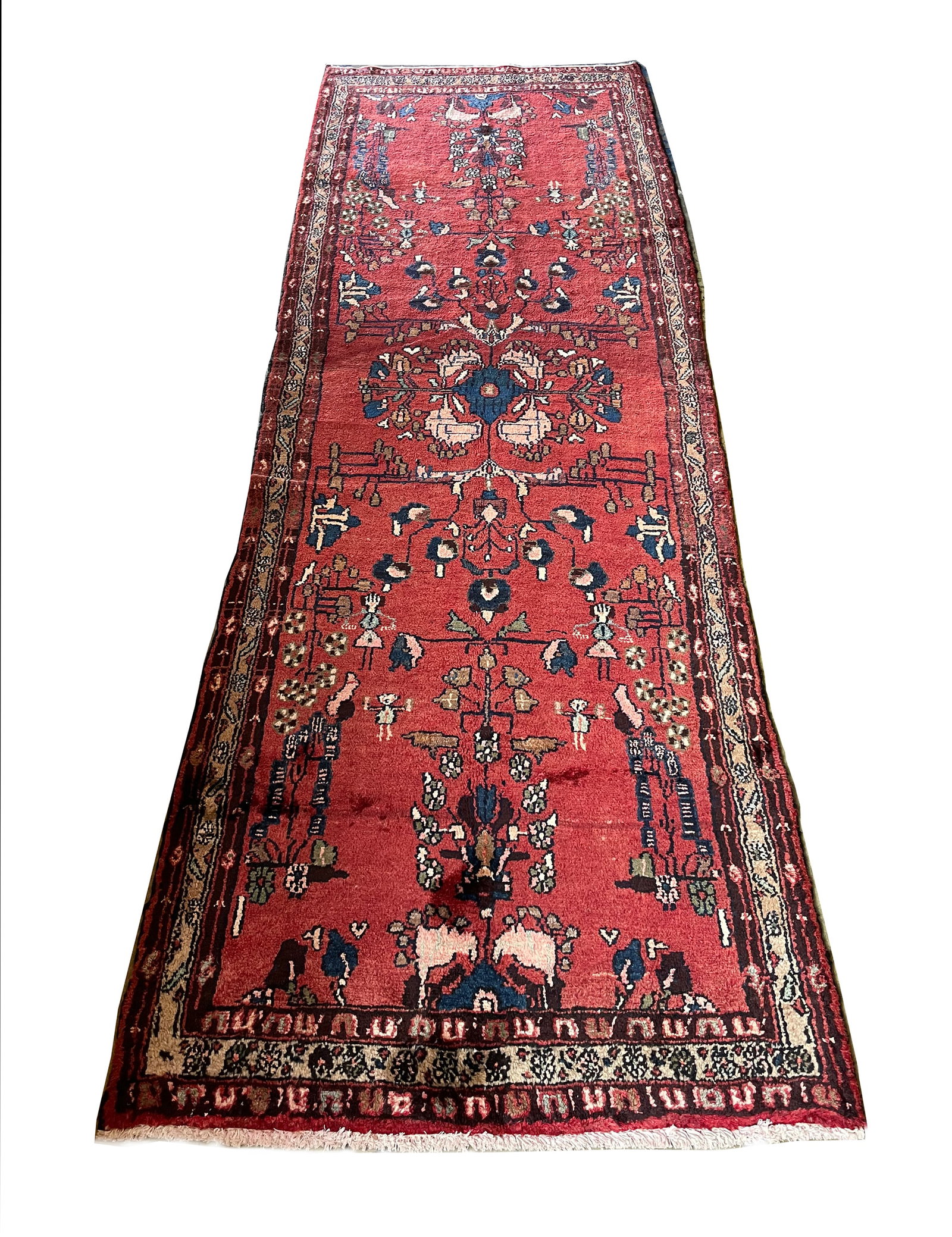 Persian Saruq 286 rug wool pile vintage hand knotted: No Reserve Magnificent Wool Persian Hand knotted Saruq 286 hand knotted rug. Size 3'6"x10'5" very good condition (see photo