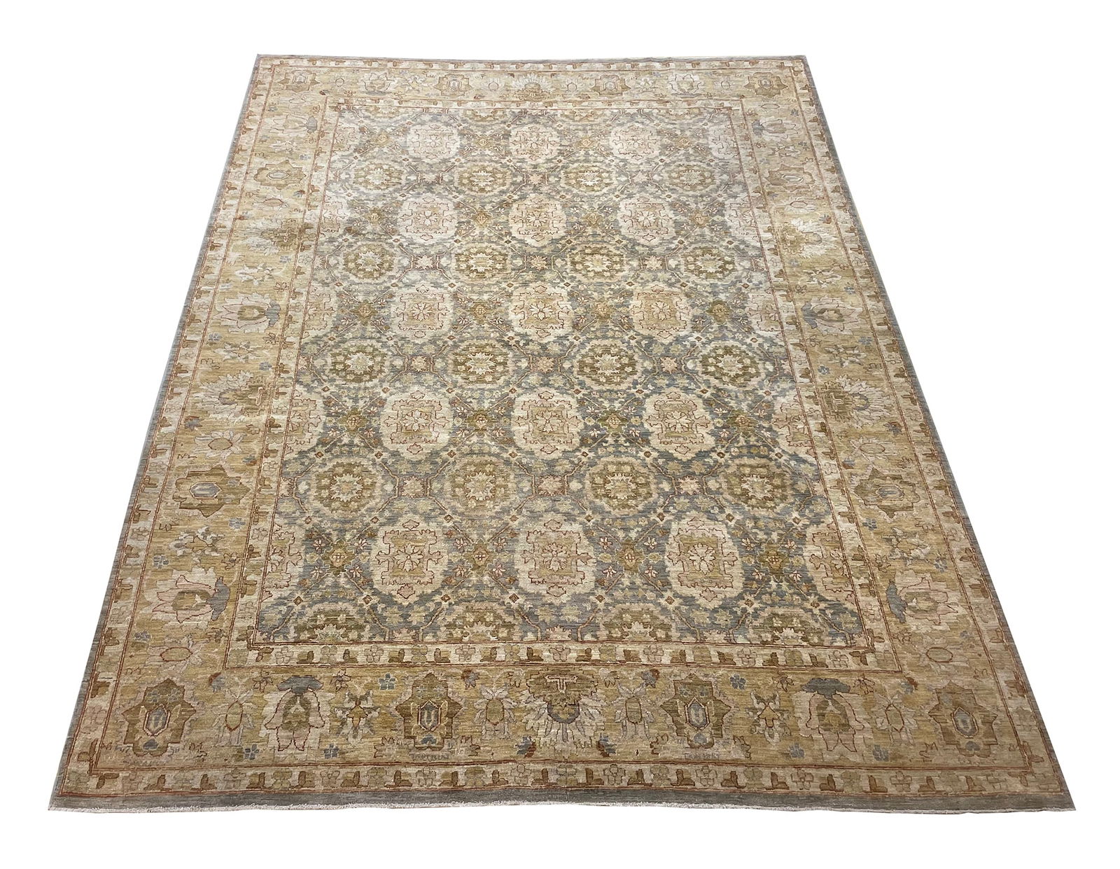 Persian Peshawer D166 8'10" x 11'7" hand knotted: No Reserve Peshawer D166This 8'10 x 11'7" rug features a sophisticated Oushak-style design, renowned for its soft color palette and elegant floral motifs. The field displays an intricate repeating med