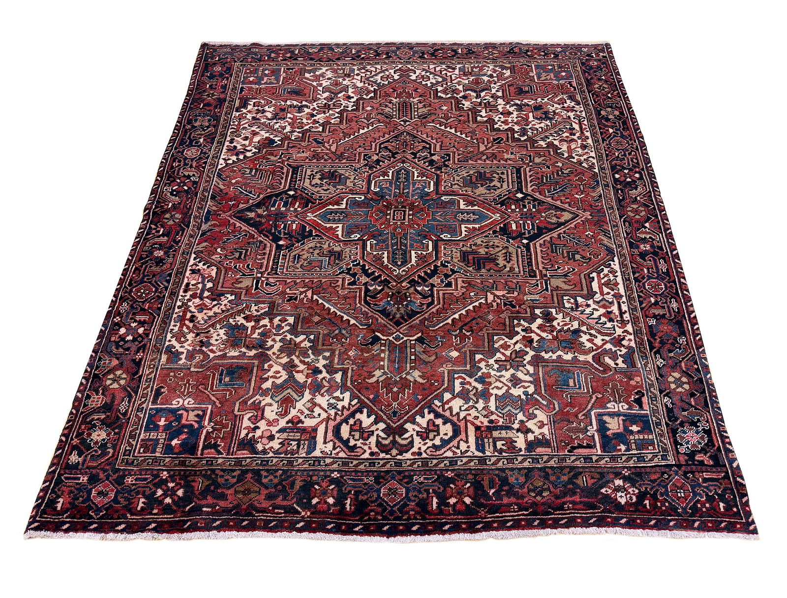 Persian Heriz S792 8'1" x 9'3" hand knotted in Iran: No Reserve Persian Heriz S792 antique size 8'1"x 9'3" wool rug, hand-knotted in Iran in the 1960s and in very good condition (see photos).This tribal Heriz runner exemplifies the bold geometric patter