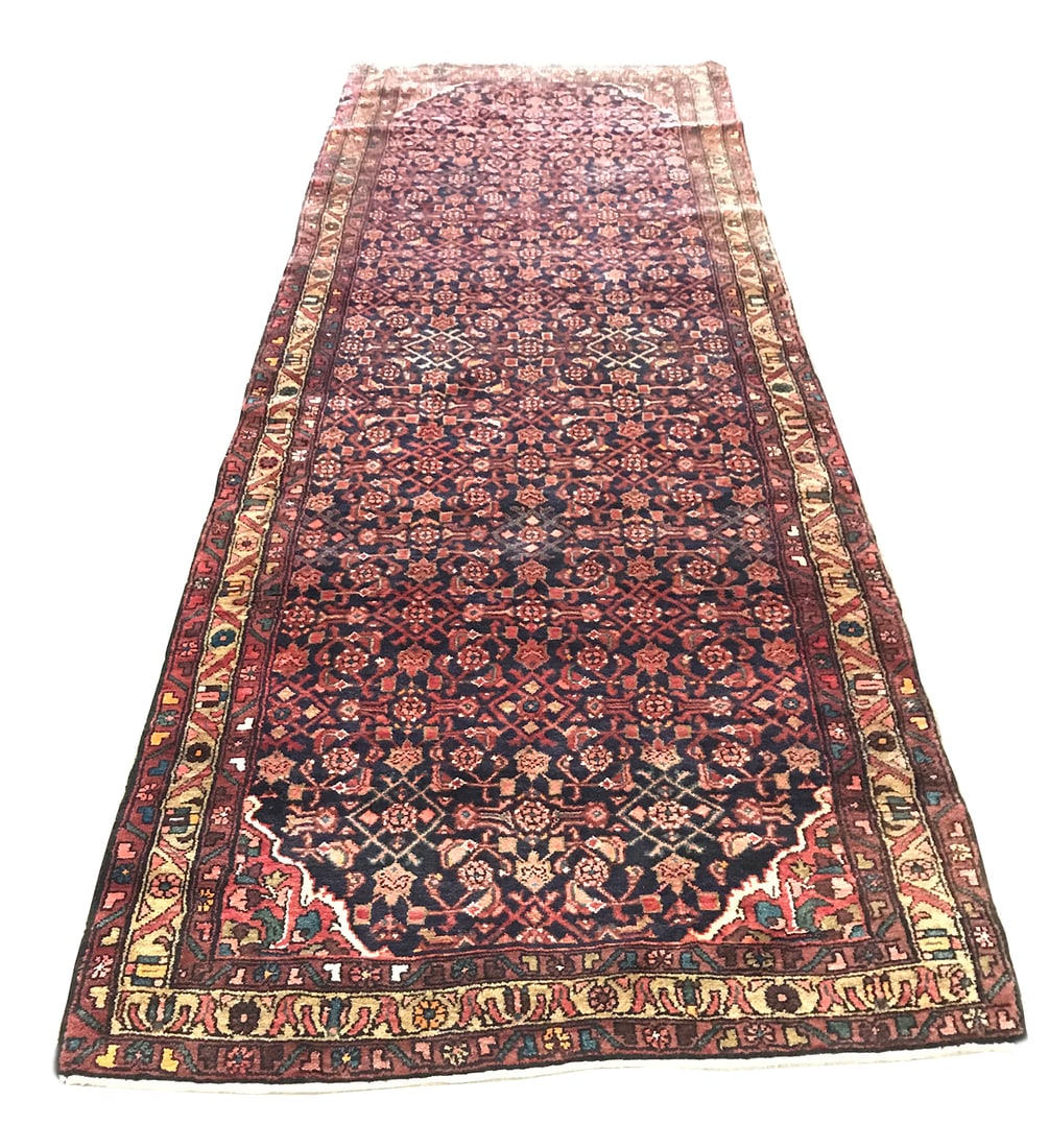 Persian Bijar 50929 3'10"x10'8" vintage runner hand-knotted in Iran: No Reserve Persian Bijar 50929 3'10" x 10'8", hand-knotted of wool in Iran in the 1960s. In very good condition (see photos). Ahon auction offer in house shipping domestic and worldwide fully insured 