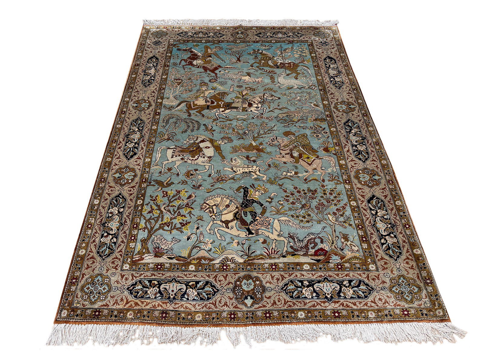 Persian Qum antique A193 4'8"x6'9" hand knotted: No reserve Antique Persian Qum Rug A193, size 4'8"x6'9" , 100% Pure Silk & Circa 1910s . Ahon auction offer in house shipping domestic and worldwide fully insured via UPS with adult signature required