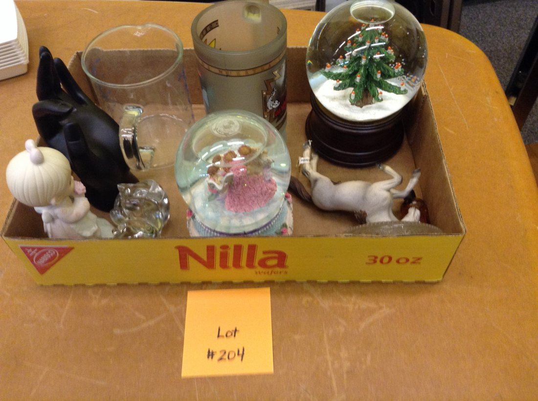 FIGURINES: TWO SNOWGLOBES, PRECIOUS MOMENT FIGURE, FENTON BEAR, ETC