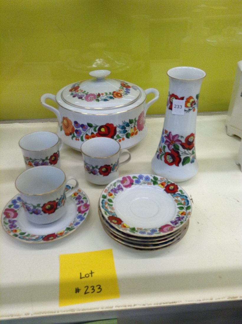 HUNGARY CHINA: KALOCSA HUNGARY CHINA INC CASSEROLE