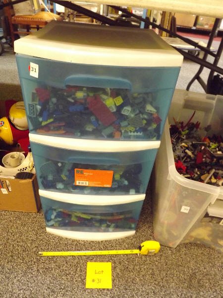 LEGOS: 3 DRAWER STORAGE CONTAINER FULL OF LEGOS