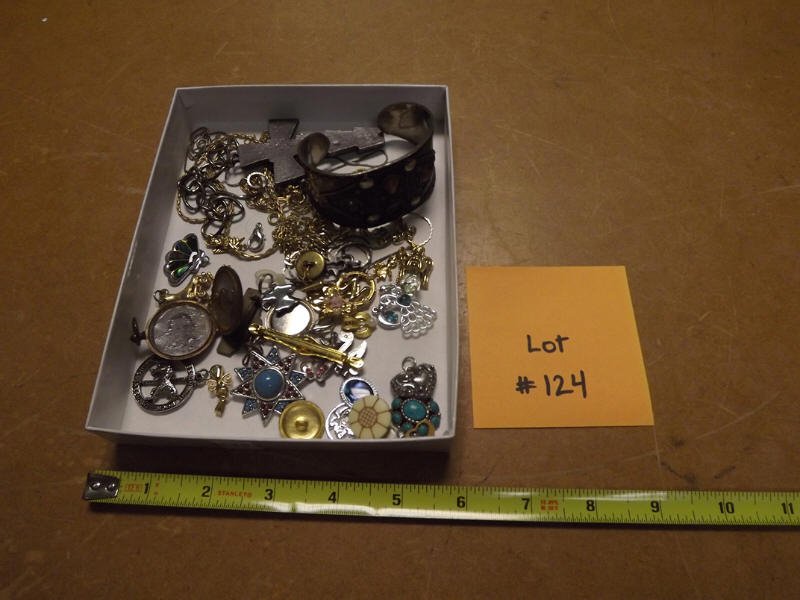 JEWELRY: ASSTD JEWELRY INC TIN TYPE LOCKET