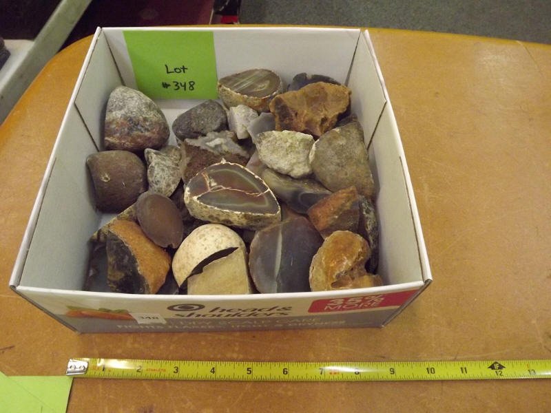 ROCKS AND GEODES: ROCKS AND GEODES