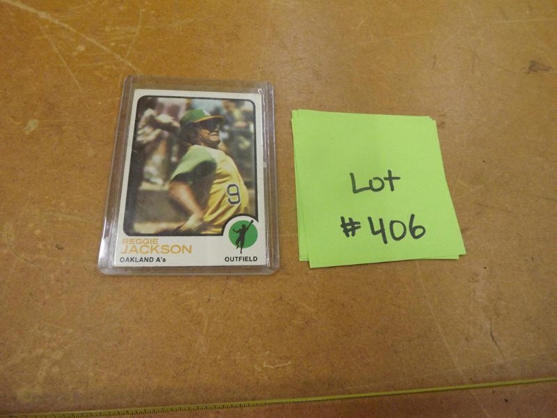 1973 TOPPS REGGIE JACKSON #255 BASEBALL CARD: 1973 TOPPS REGGIE JACKSON #255 BASEBALL CARD