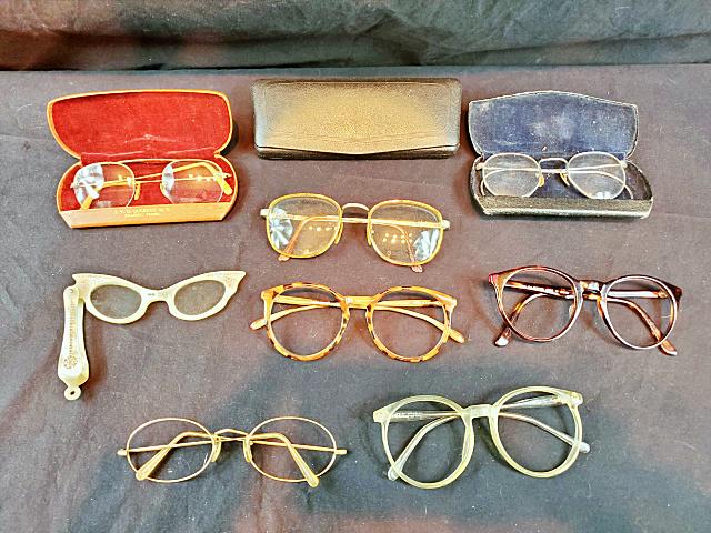 Vintage Glasses Group 1 (1 of 16)