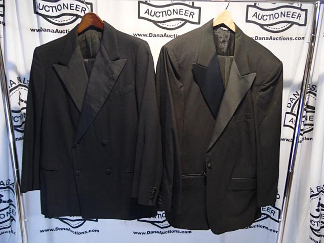 2 Mens Tuxedos Jacket Pants (1 of 9)