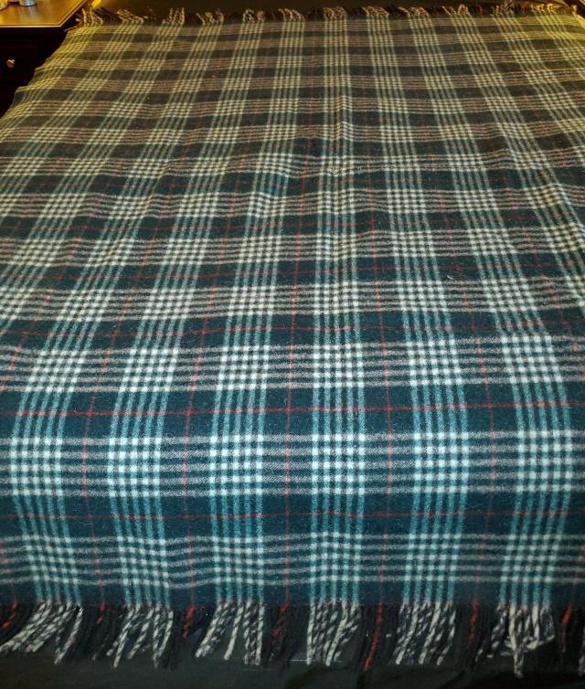 Vintage Birds Quality Wool Blanket (1 of 4)