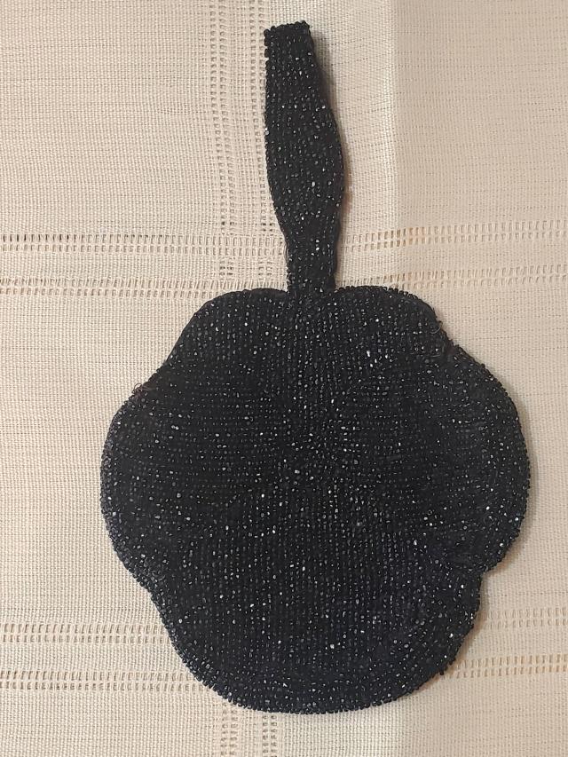 Vintage Small Black Beaded Purse (1 of 4)